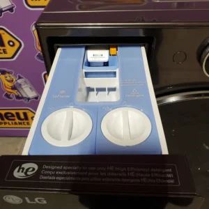 LG Ventless Washer/Dryer Combo LG WashCombo™ All-in-One 5.0 cu. ft. Mega Capacity with Inverter HeatPump™ Technology and Direct Drive Motor 3SD629 - WM6998HBA - Open Box - Image 5