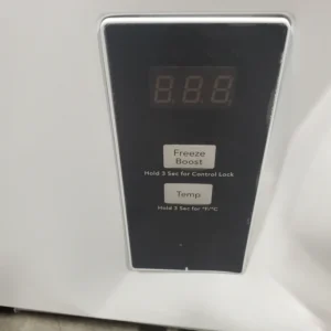 Frigidaire 25 Cu. Ft. Garage Ready Chest Freezer with LED Light and Adjustable Temperature Control FFCL2542AW - Scratch & Dent (Minor) - Image 4