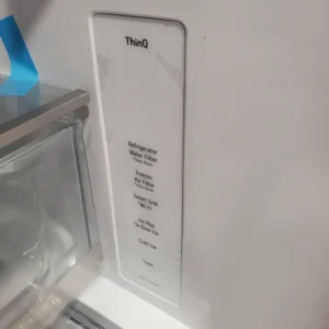 LG 25 cu. ft. 33" Wide Smart Standard-Depth MAX™ French Door Refrigerator with InstaView® Door-in-Door® and Craft Ice™ 3SD926 - LF25S6560S - Open Box - Image 3