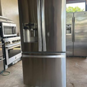 GE 30-Inch French Door Refrigerator, Model PFE28KYNFS (Used) - Image 3