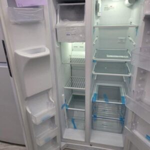 Frigidaire 31-Inch Side-by-Side Refrigerator, Model FRS3R3EWD (Used) - Image 4
