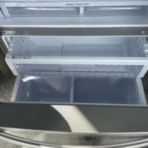 Samsung 28 Cu. Ft. French Door Refrigerator, Model RF28R7351SG - Image 5