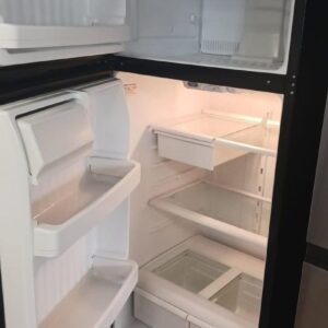 Frigidaire 20 Cu. Ft. Top Freezer Refrigerator, Model FRT20B3JW5 (Used) - Image 2