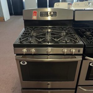 GE 30" Gas Range, Model JGB735SPSS (Used Like New) - Image 2