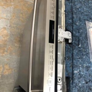 Bosch 800 Series 24" Dishwasher, Model SHXM88Z75N (Used - Fully Tested) - Image 3