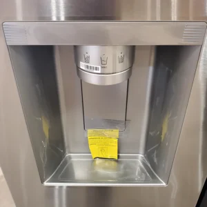 Lg Refrigerator – 25 cu. ft | Energy Efficient Appliance - Image 2