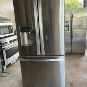 Ge Refrigerator – Premium Model | Used Appliance Deal - Image 6