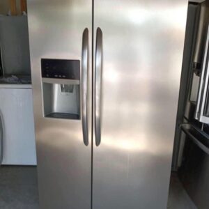 Frigidaire Refrigerator – 23 Cu. Ft | Used Appliance Deal - Image 1