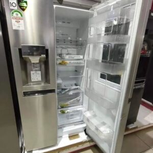 Lg Refrigerator – 27 Cu. Ft | Energy Efficient Appliance - Image 1