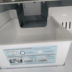 Lg Refrigerator – 28 Cu. Ft | Used Appliance Deal - Image 4