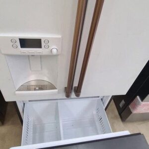 Maytag Refrigerator – 20.5 Cu. Ft | Used Appliance Deal - Image 3