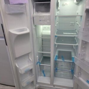 Frigidaire Refrigerator – Premium Model | Used Appliance Deal - Image 4