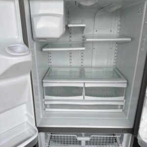 Samsung Refrigerator – 28 Cu. Ft | Used Appliance Deal - Image 4