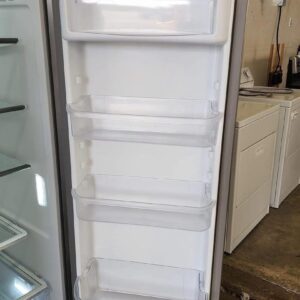 Frigidaire Refrigerator – Premium Model | Used Appliance Deal - Image 3