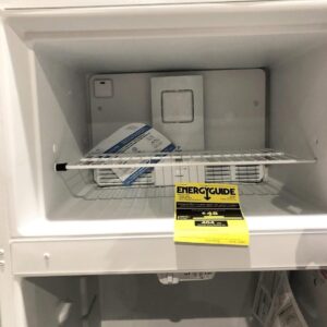 Frigidaire Refrigerator – 18 Cu. Ft | Energy Efficient Appliance - Image 8