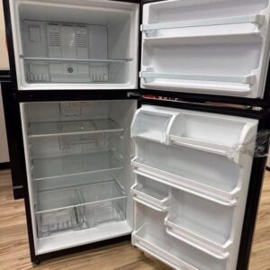 Ge Refrigerator – 20 Cu. Ft | Used Appliance Deal - Image 2