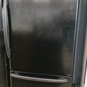 Frigidaire Refrigerator – 18 Cu. Ft | Used Appliance Deal - Image 1