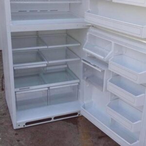 Frigidaire Refrigerator – 20 Cu. Ft | Used Appliance Deal - Image 2