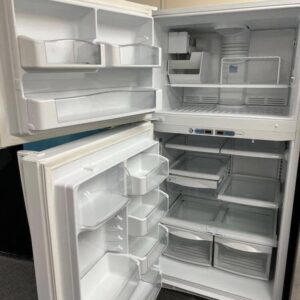 Frigidaire Refrigerator – White | Used Appliance Deal - Image 2