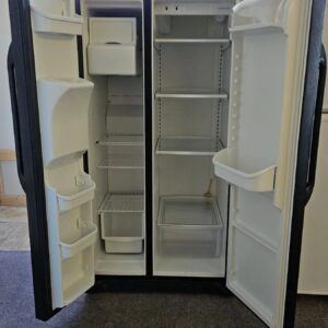 Frigidaire Refrigerator – Premium Model | Used Appliance Deal - Image 2