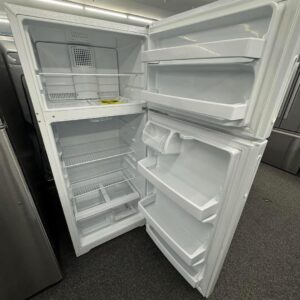 Hotpoint Refrigerator – White | Energy Efficient Appliance - Image 2
