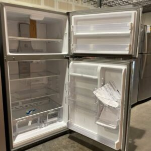 Whirlpool Refrigerator – 21 Cu. Ft | Energy Efficient Appliance - Image 3