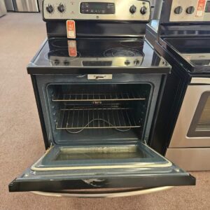 Ge Range – Premium Model | Used Appliance Deal - Image 1