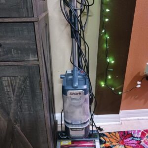 Shark Rotator Anti-Allergen Pet Plus Corded Upright Vacuum with Self-Cleaning Brushroll - Image 4