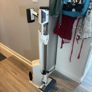 Shark Rotator Anti-Allergen Pet Plus Corded Upright Vacuum with Self-Cleaning Brushroll - Image 5